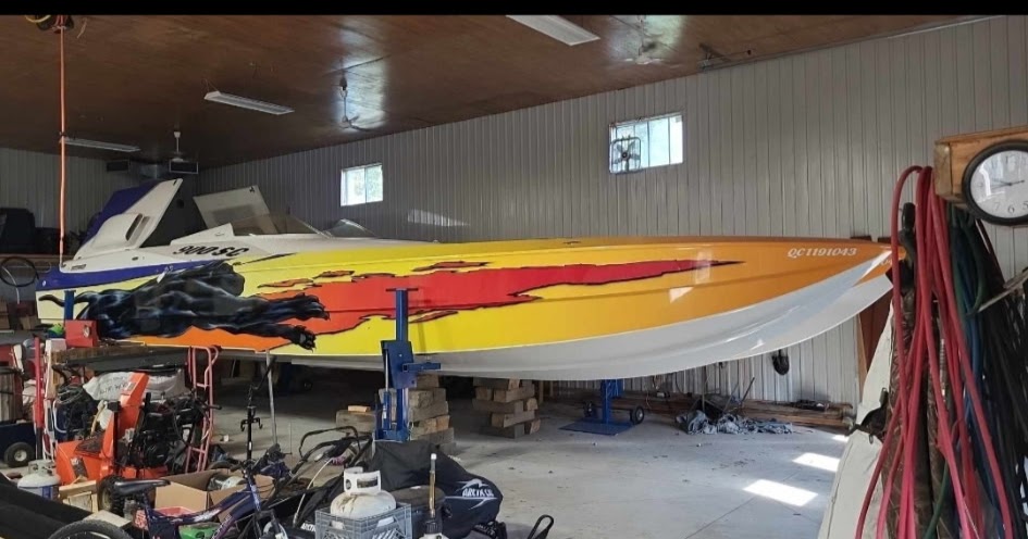 Speed Boat